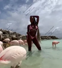 Горячая дама без комплексов Легко общаюсь на любые темы