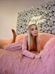 Моя страсть - ролевые игры и конечно же ласки с моей попкой